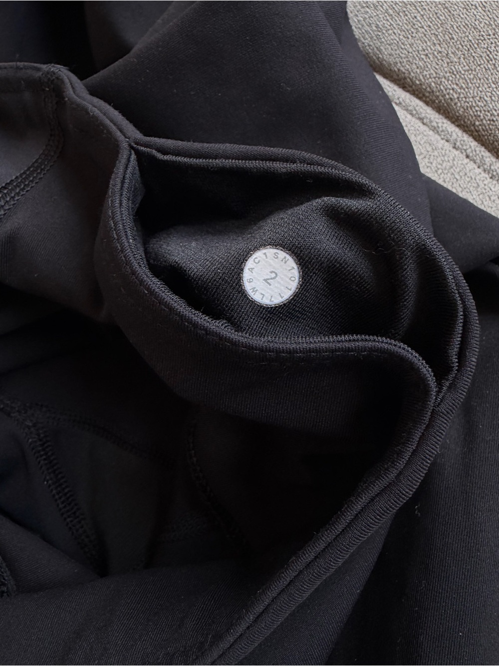 LULULEMON NEW Wunder Under Crop Full-On Luon 21" Size 2 Black W6AC1S leggings - Picture 3 of 8